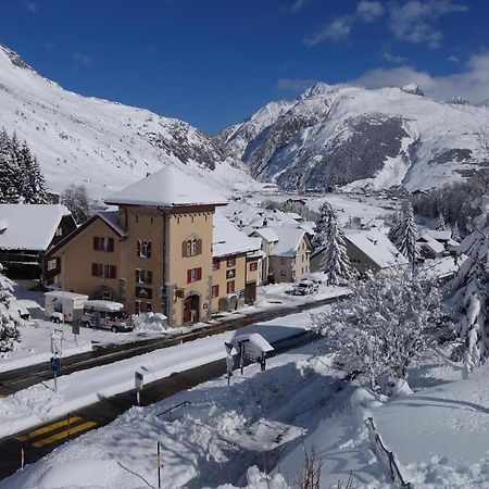 Sust Lodge Am Gotthard Hospental Εξωτερικό φωτογραφία