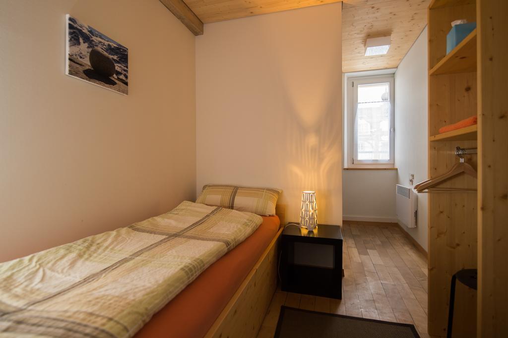 Sust Lodge Am Gotthard Hospental Εξωτερικό φωτογραφία