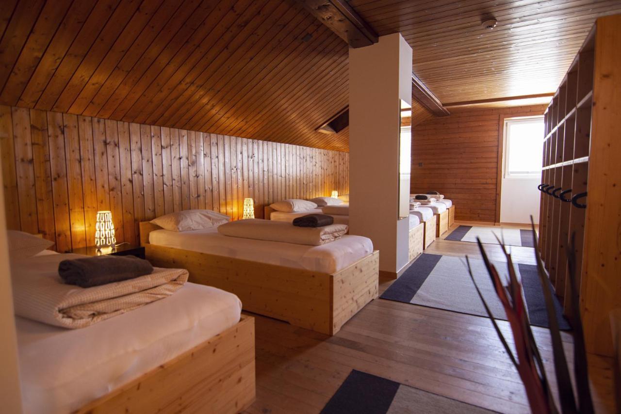 Sust Lodge Am Gotthard Hospental Εξωτερικό φωτογραφία